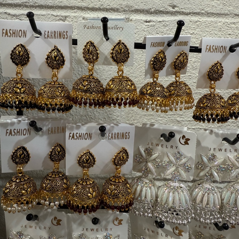 Get 4 pairs stunning Jhumki’s for just $20